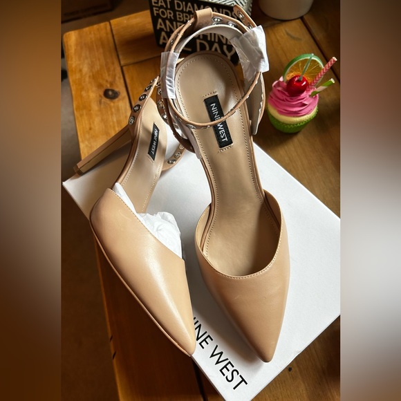 🌟NIB🌟 Nine West Timia Ankle Strap Heels in Light Natural. Size 9 - Picture 4 of 7